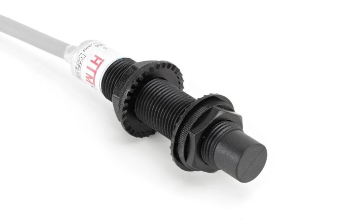 Sensores capacitivos M12