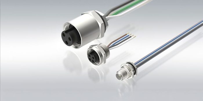 pe-product-explore-connectivity-receptacles